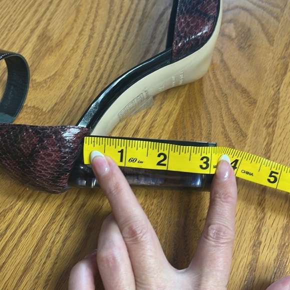 Anthropologie Deimille Noha Cap-Toe Reptile Print Leather Pumps Heels Size 36 - Picture 12 of 12